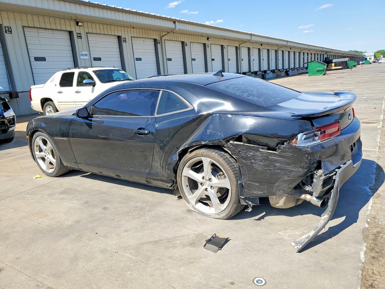 2015 CHEVROLET CAMARO LT photo 4