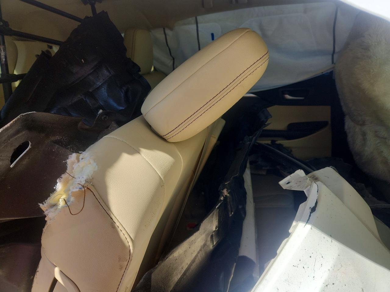2019 TOYOTA HIGHLANDER XLE photo 10