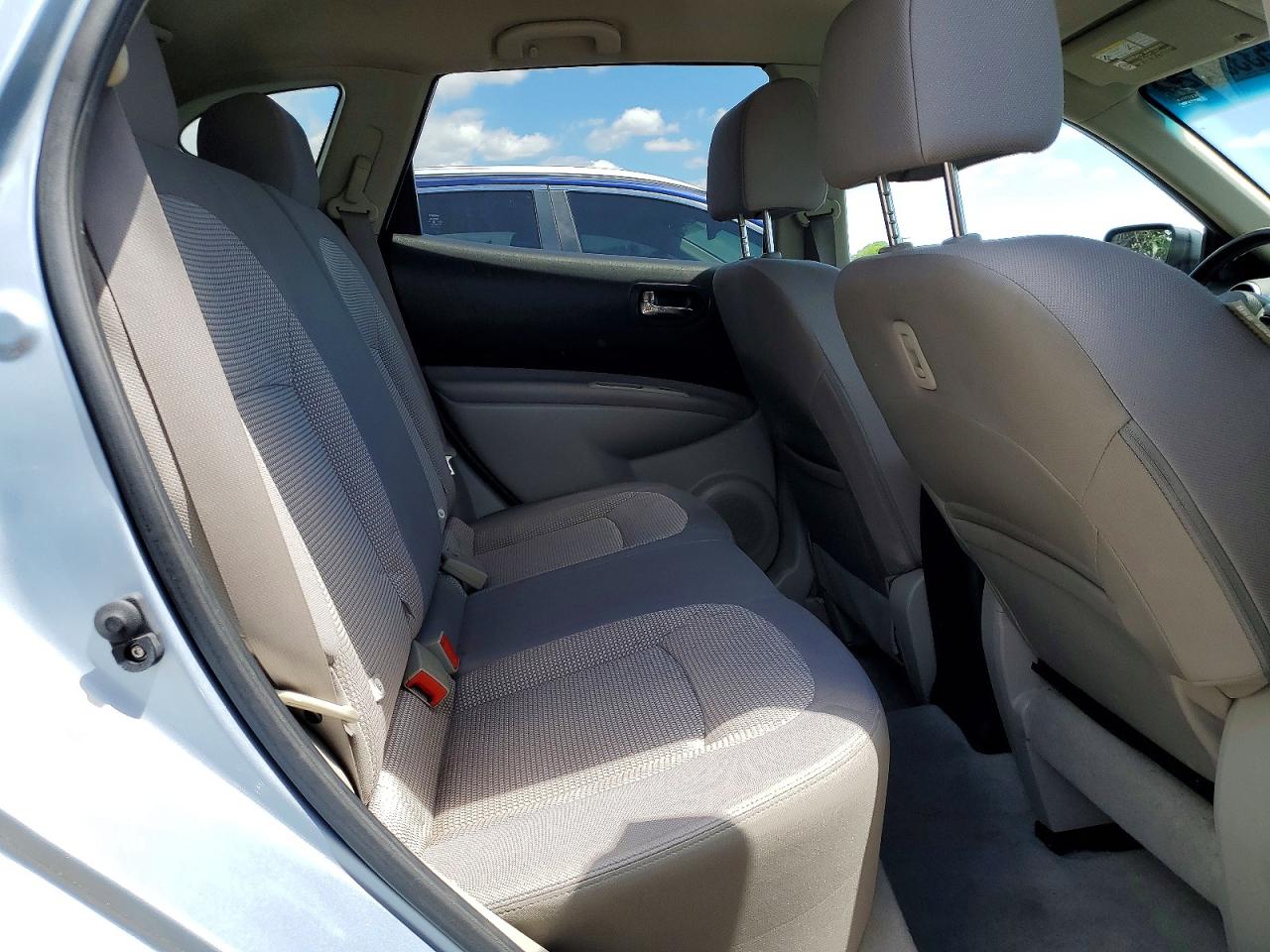 2013 NISSAN ROGUE S photo 21