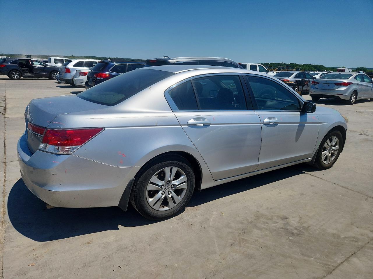 2011 HONDA ACCORD SE photo 3