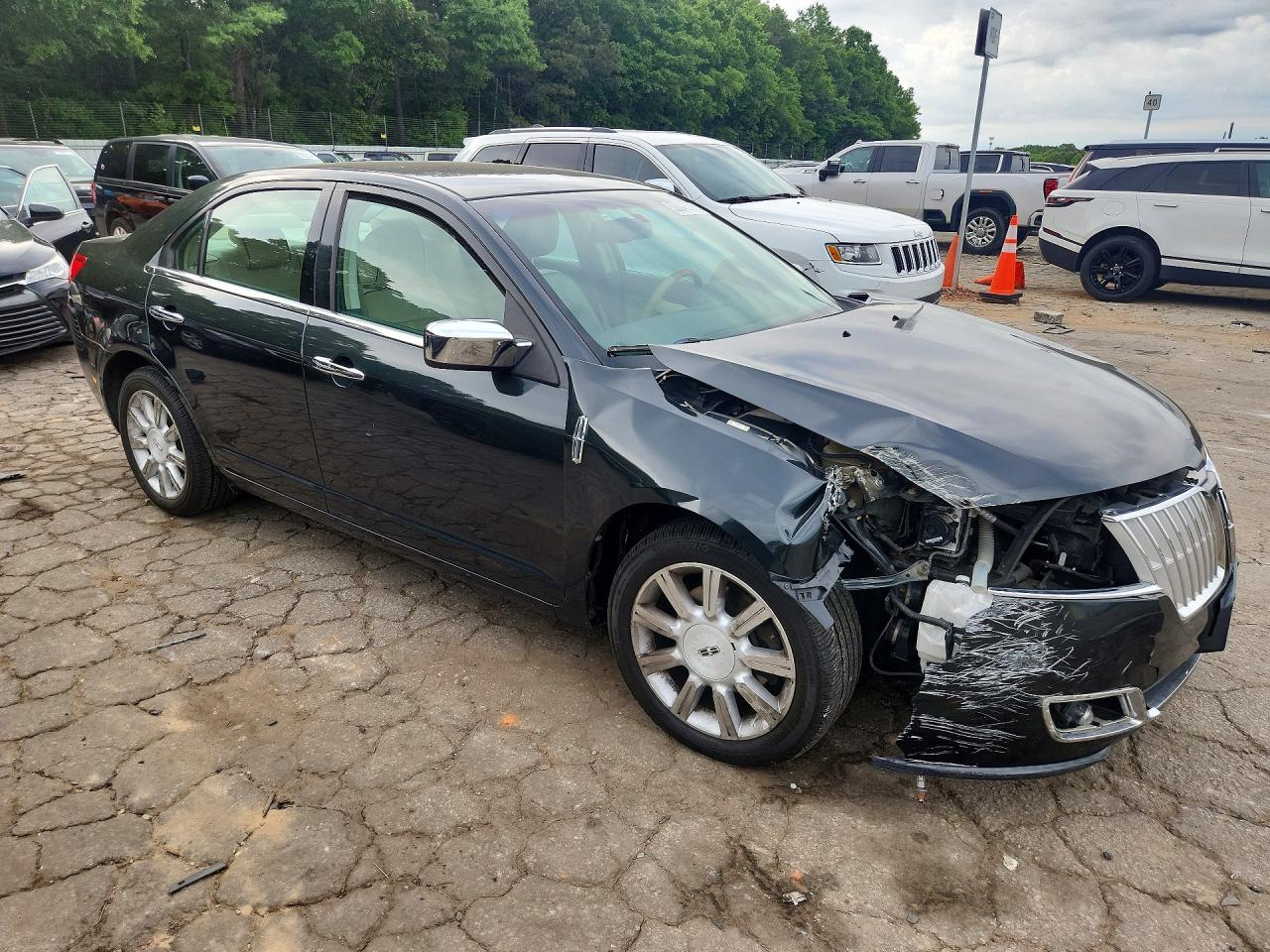 2010 LINCOLN MKZ photo 7