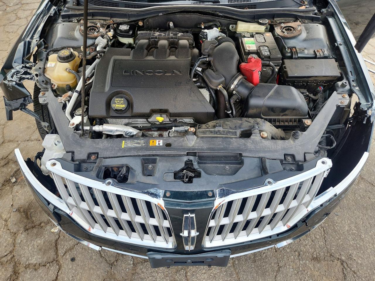 2010 LINCOLN MKZ photo 21