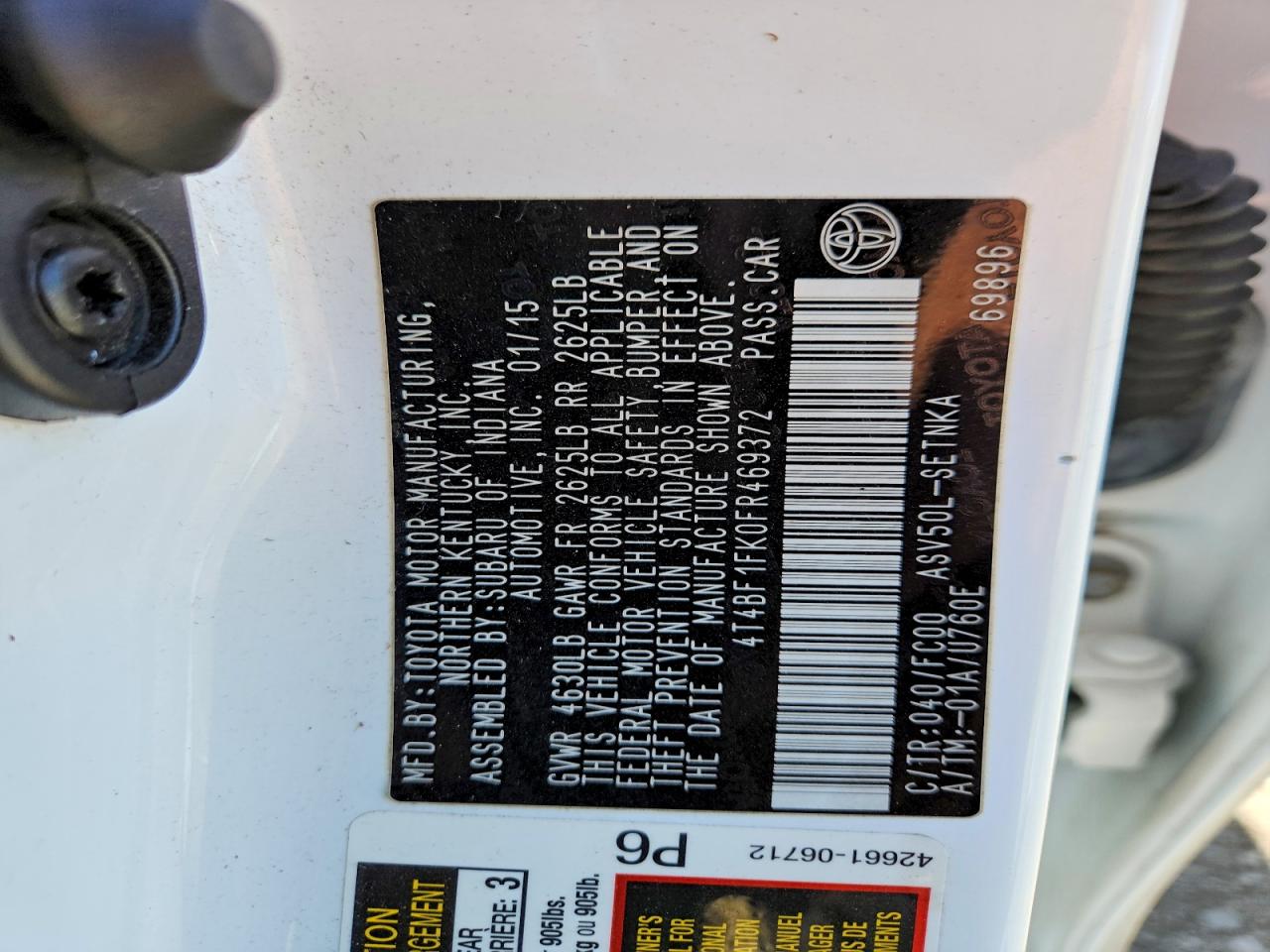 2015 TOYOTA CAMRY LE photo 12
