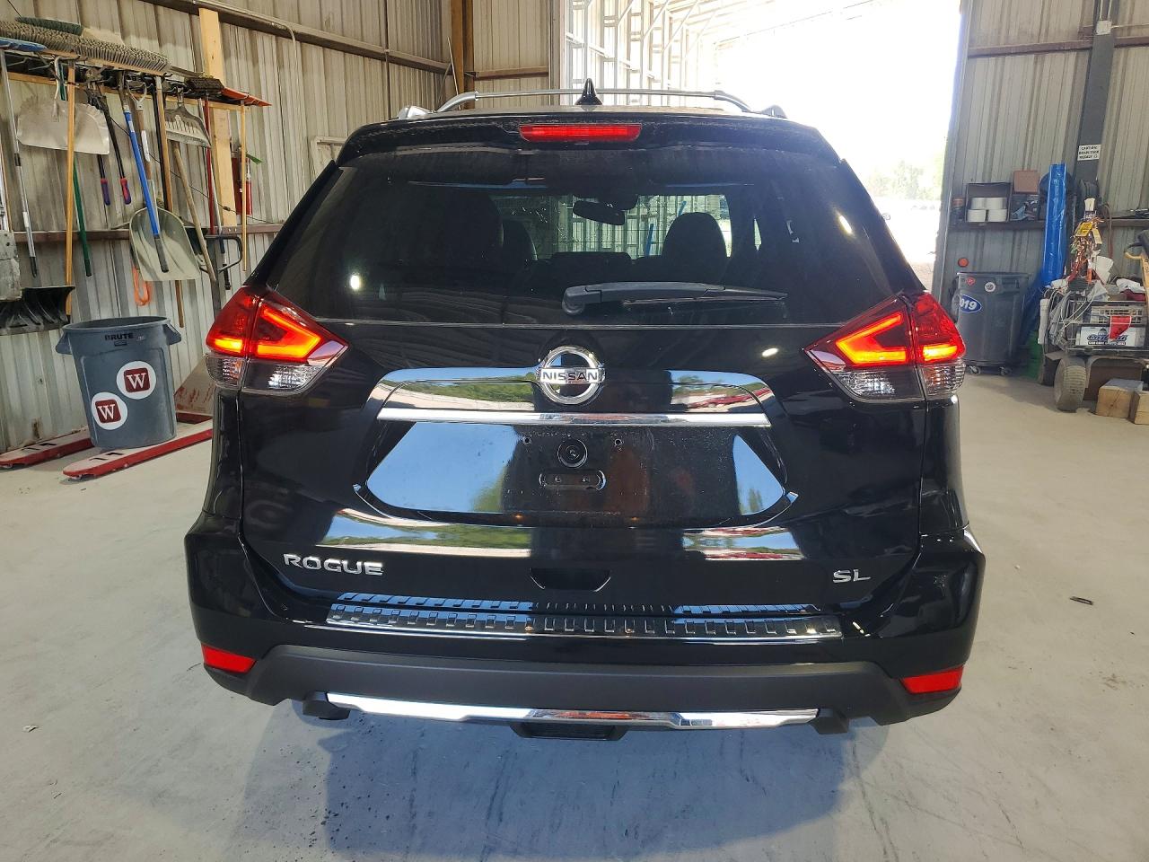 2017 NISSAN ROGUE S photo 11
