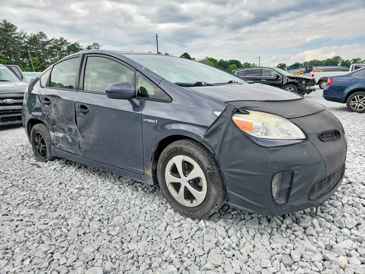 2014 TOYOTA PRIUS TWO photo 7