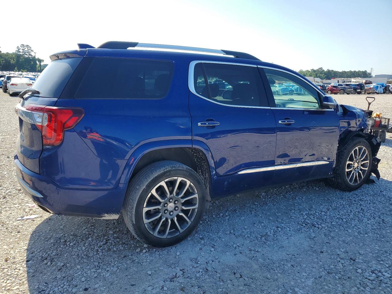 2023 GMC ACADIA DENALI photo 7