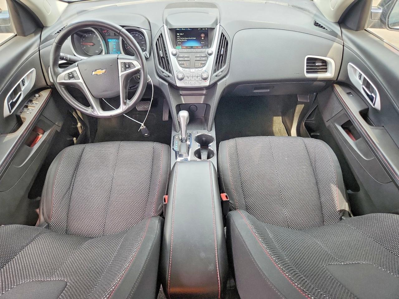 2015 CHEVROLET EQUINOX LT photo 9