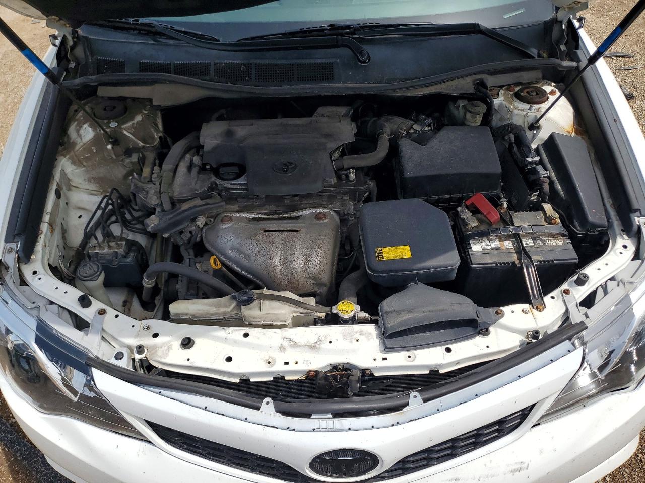 2012 TOYOTA CAMRY SE photo 21