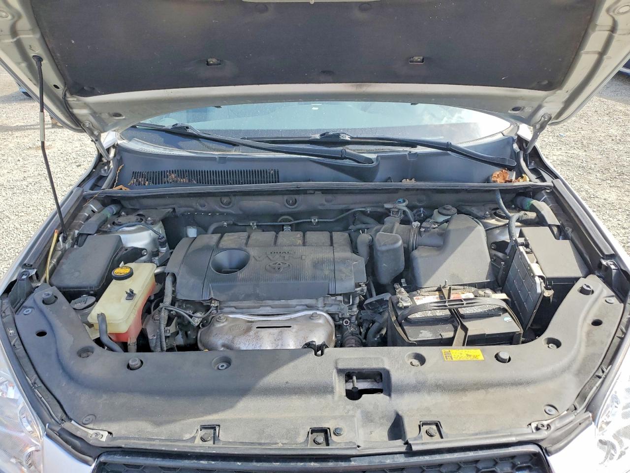 2011 TOYOTA RAV4 BASE photo 34