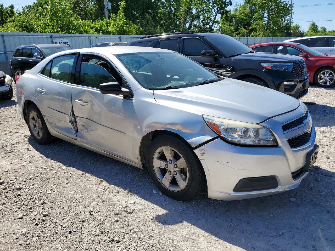 2013 CHEVROLET MALIBU LS photo 4