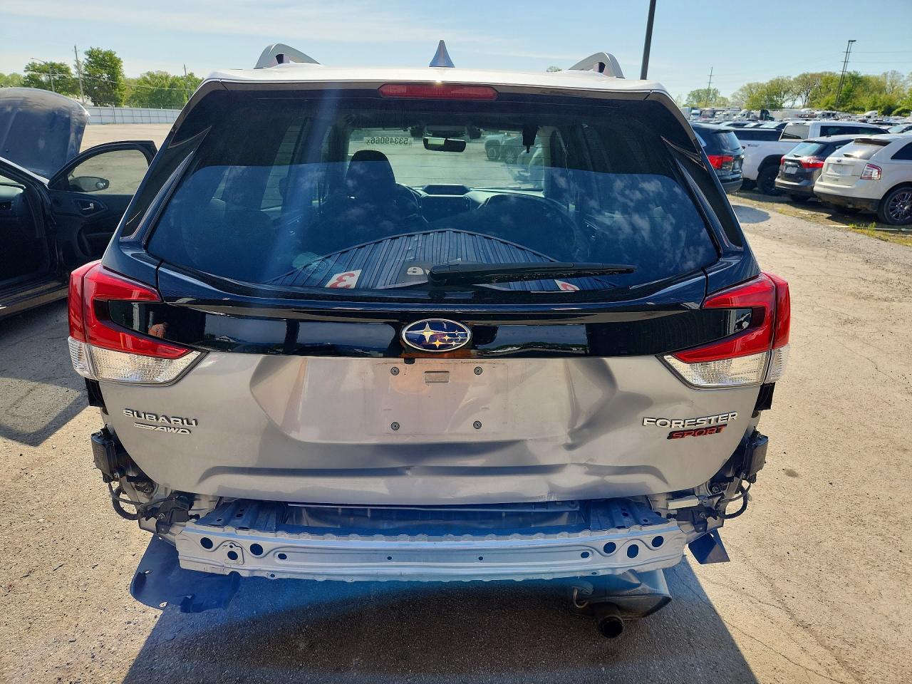 2021 SUBARU FORESTER SPORT photo 11