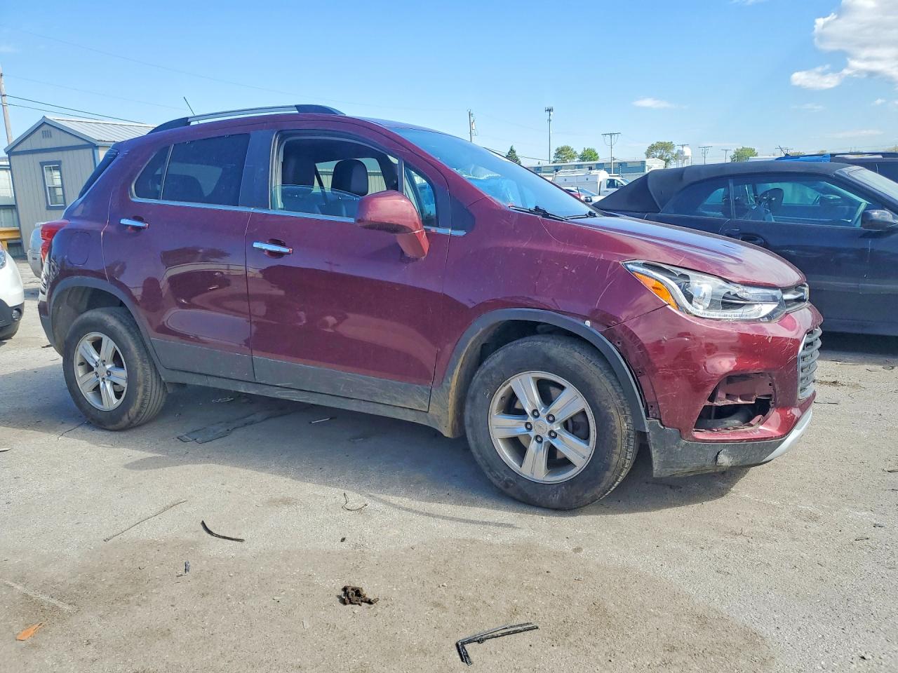 2017 CHEVROLET TRAX 1LT photo 4