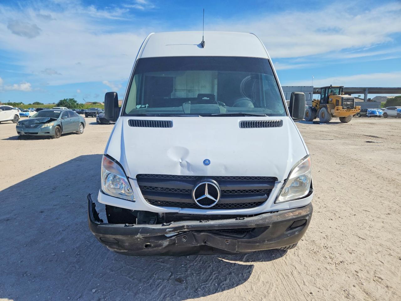 2011 MERCEDES-BENZ SPRINTER 2500 photo 9