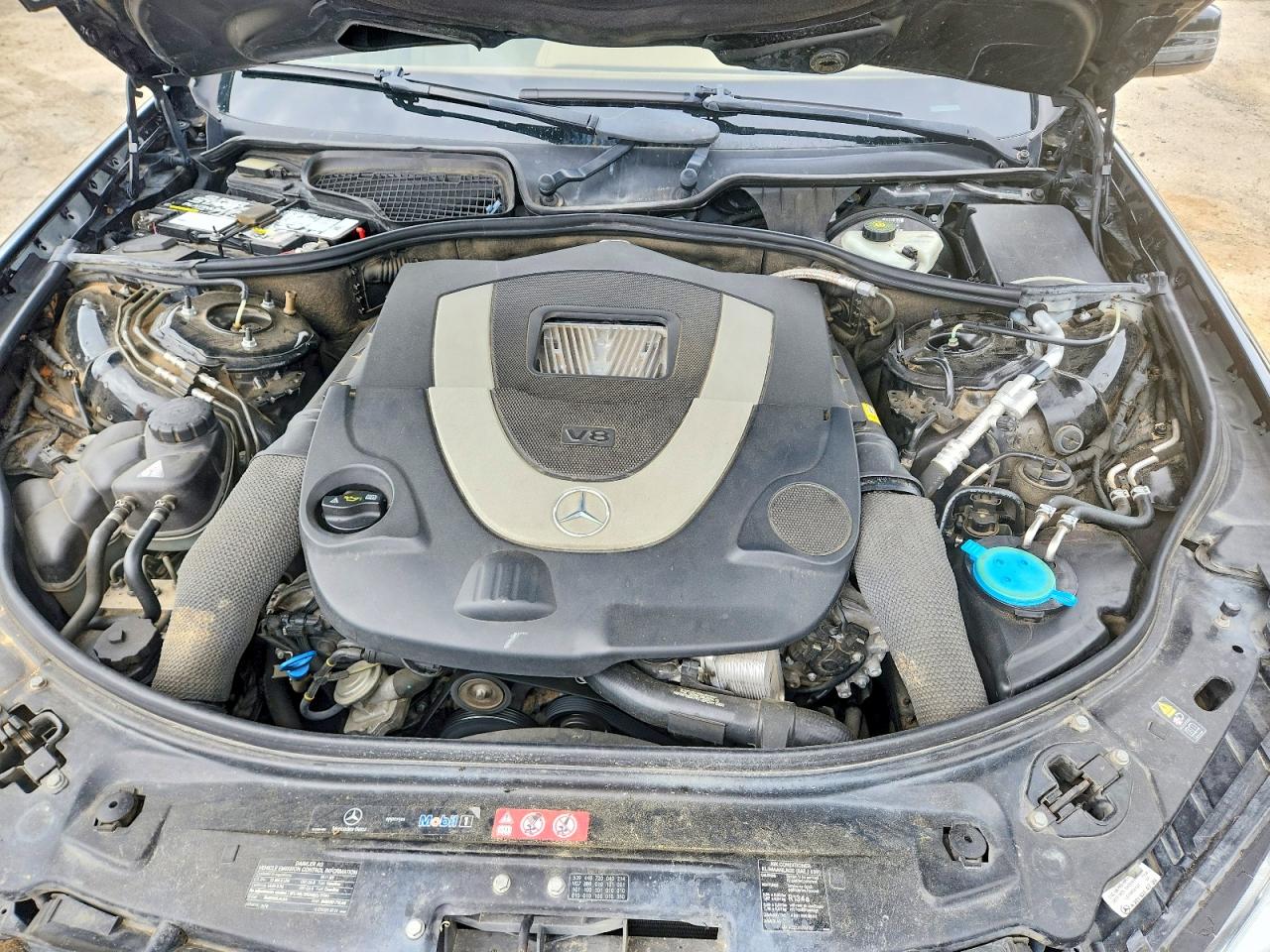 2011 MERCEDES-BENZ S 550 photo 31