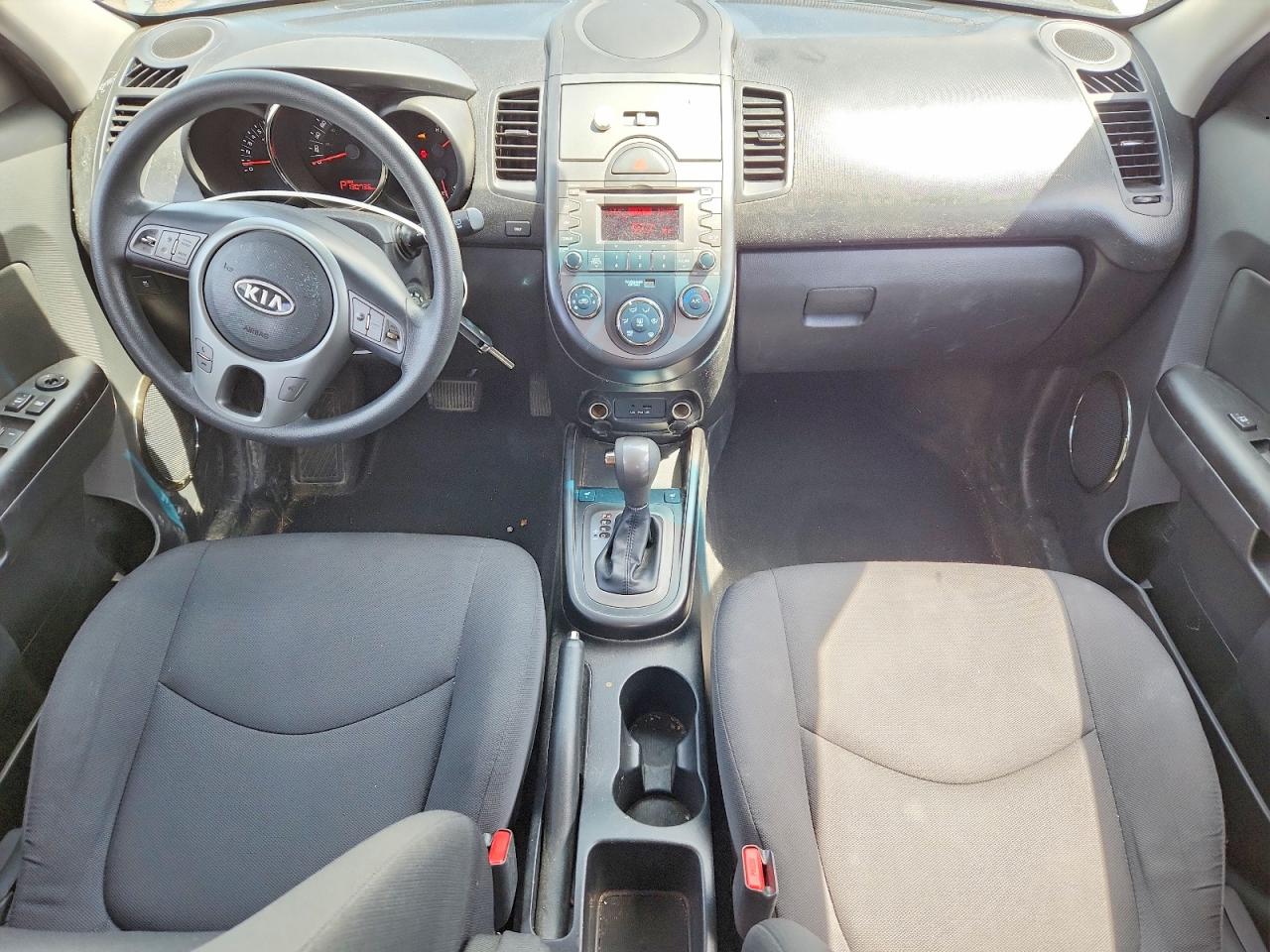 2011 KIA SOUL + photo 13
