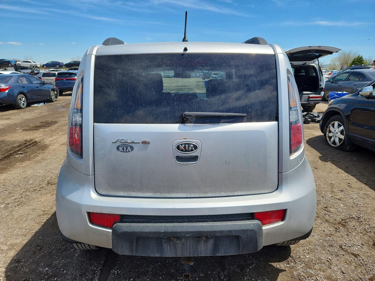 2011 KIA SOUL + photo 9