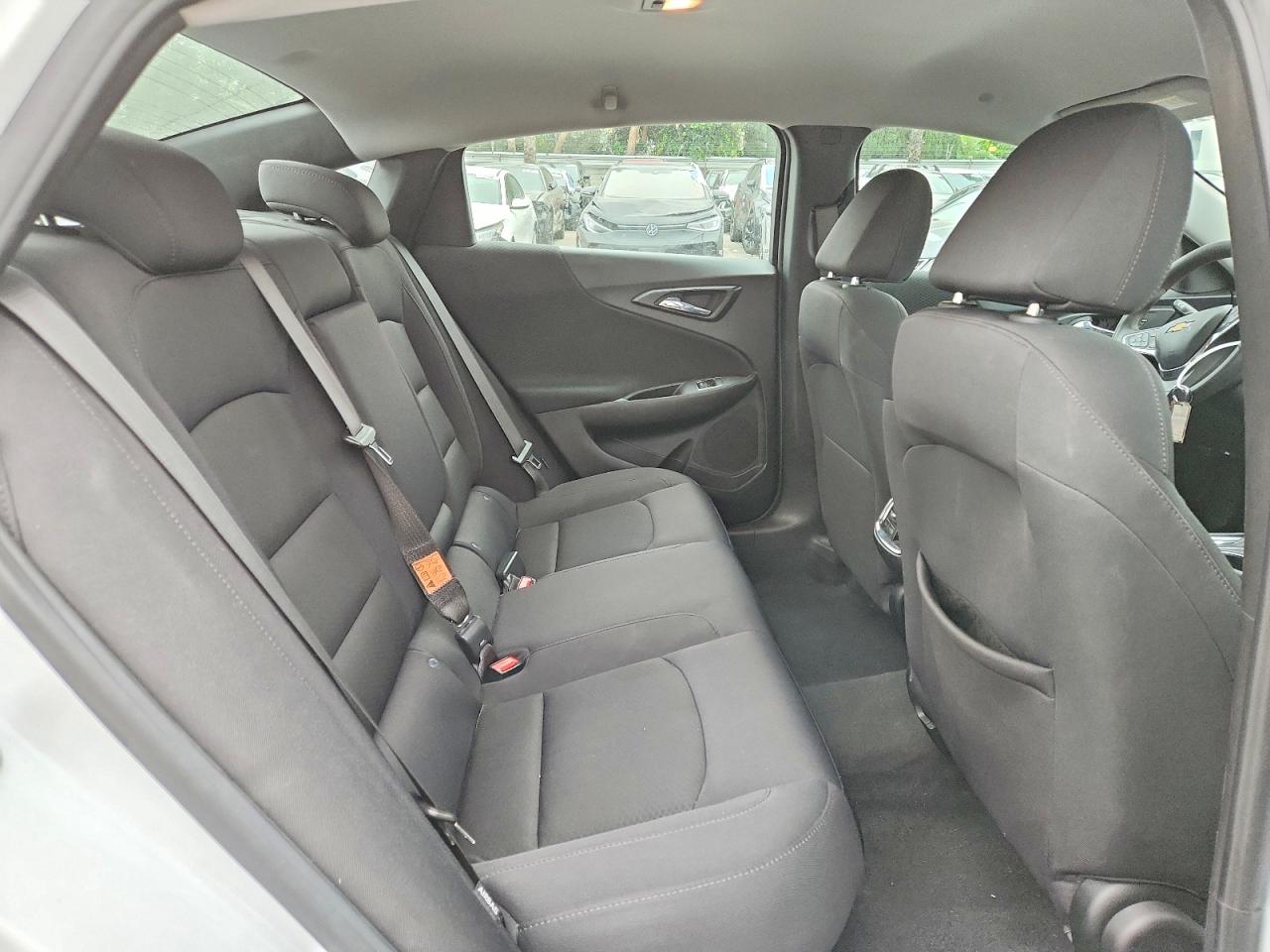 2023 CHEVROLET MALIBU LT photo 10