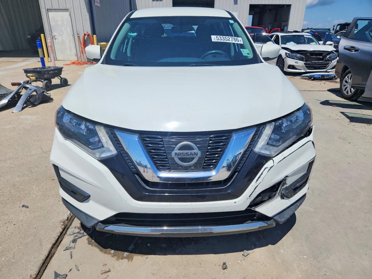 2017 NISSAN ROGUE S photo 9