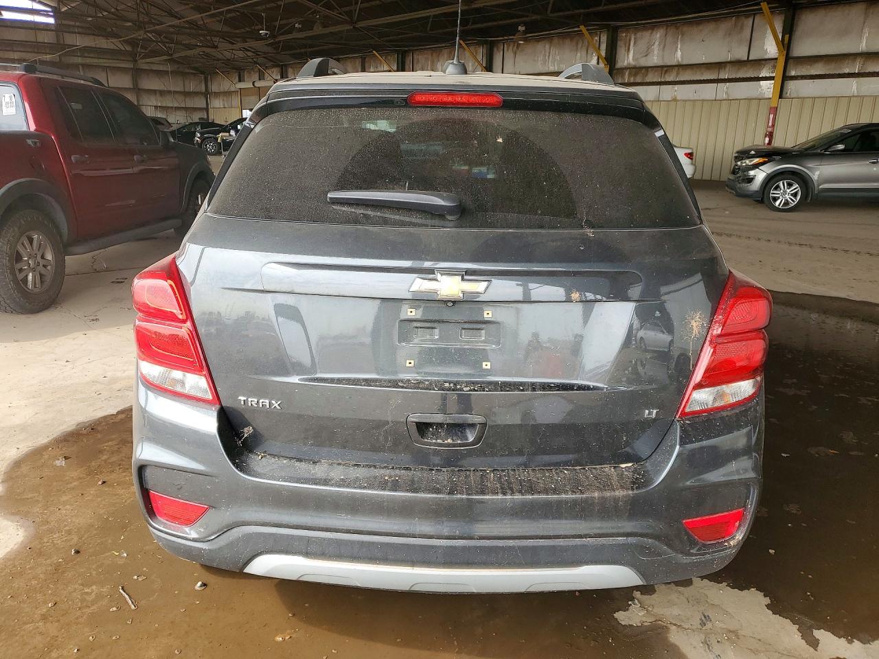 2018 CHEVROLET TRAX 1LT photo 6