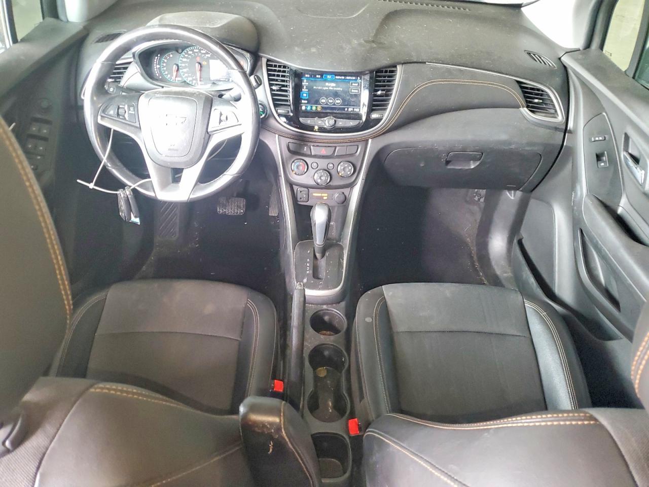 2018 CHEVROLET TRAX 1LT photo 8