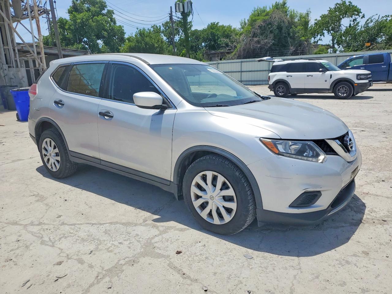 2016 NISSAN ROGUE S photo 4