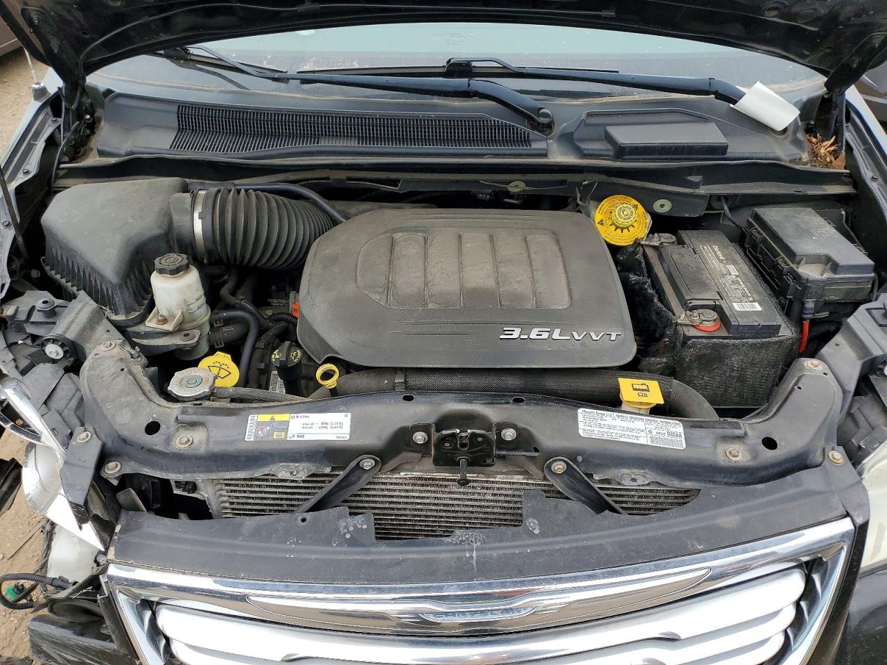 2013 CHRYSLER TOWN & COUNTRY TOURING photo 21