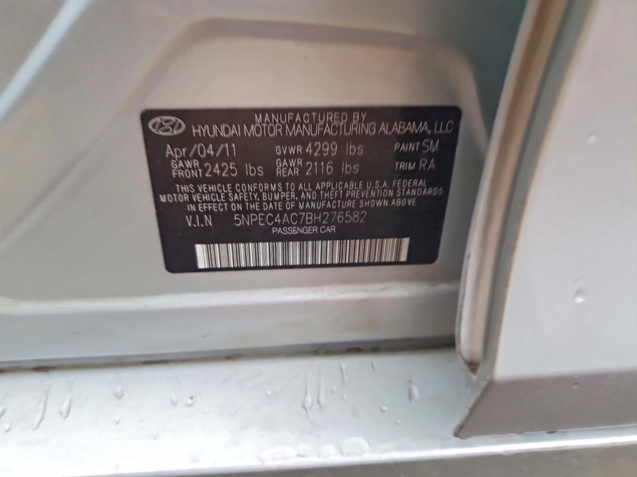 2011 HYUNDAI SONATA SE photo 34