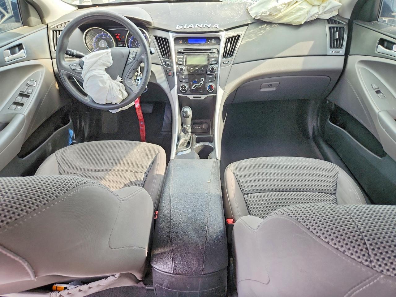 2012 HYUNDAI SONATA GLS photo 15