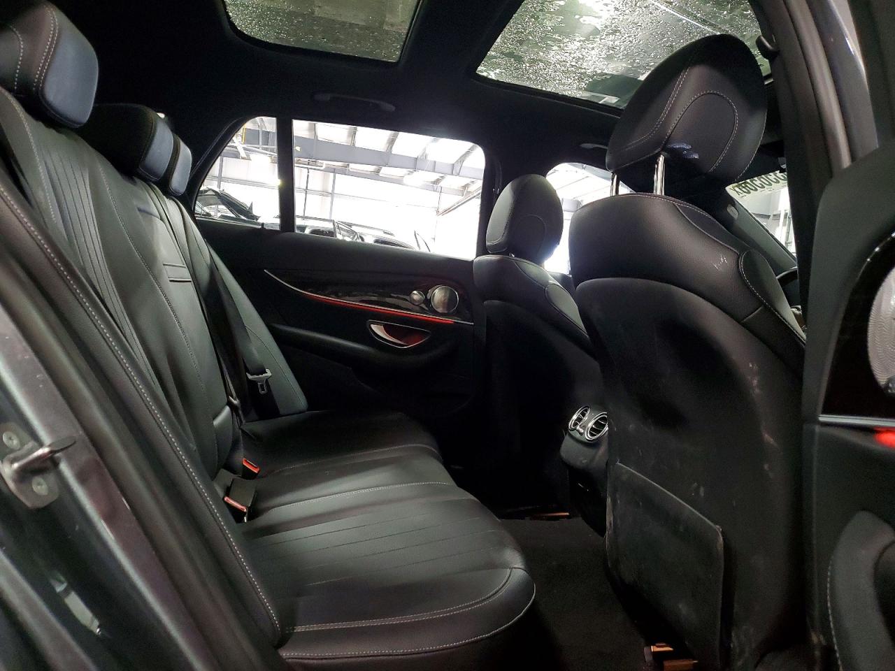 2017 MERCEDES-BENZ E 400 4MATIC photo 19