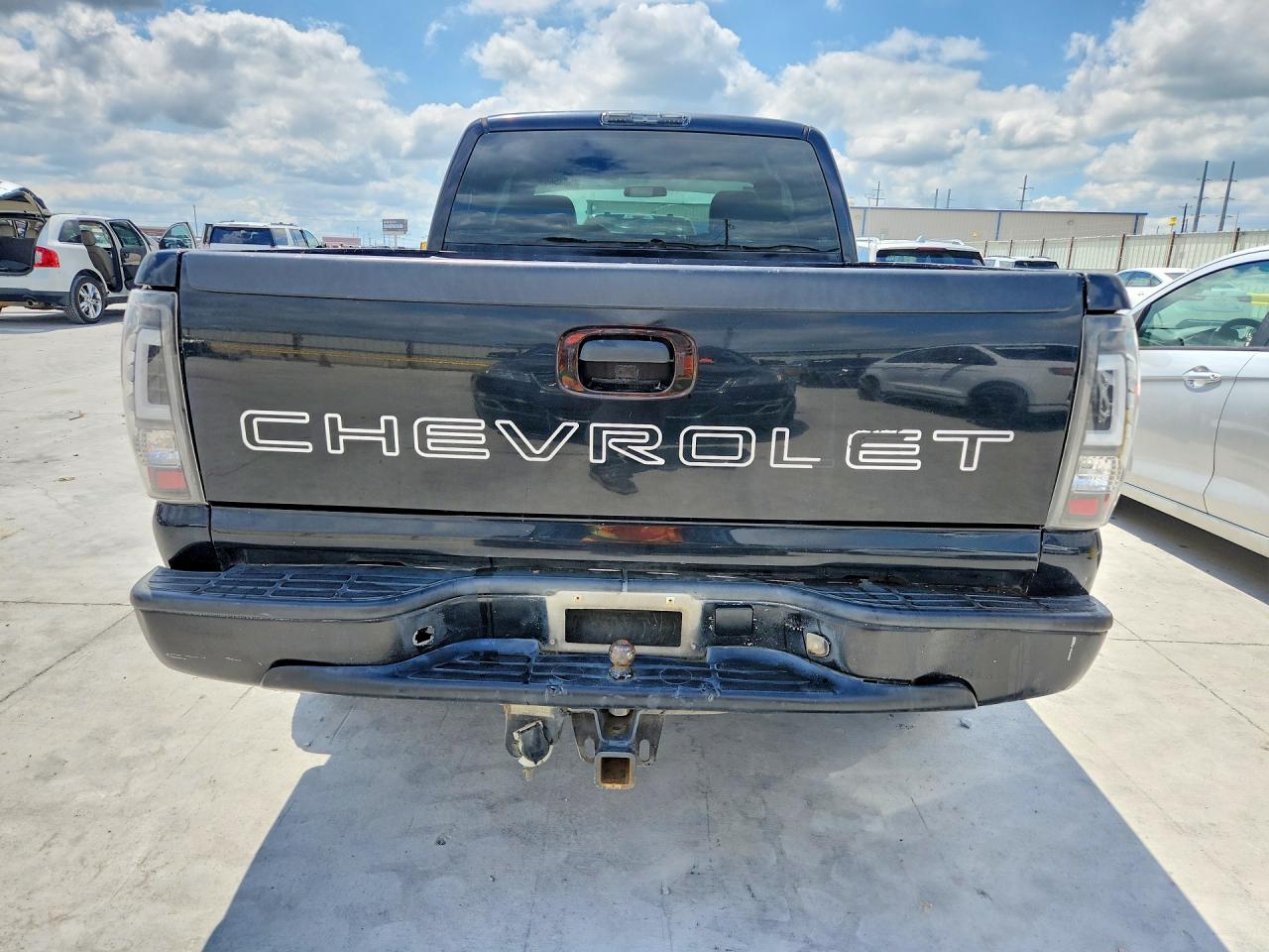 2006 CHEVROLET SILVERADO C1500 photo 6