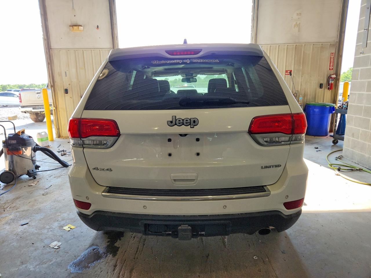 2015 JEEP GRAND CHEROKEE LIMITED photo 11