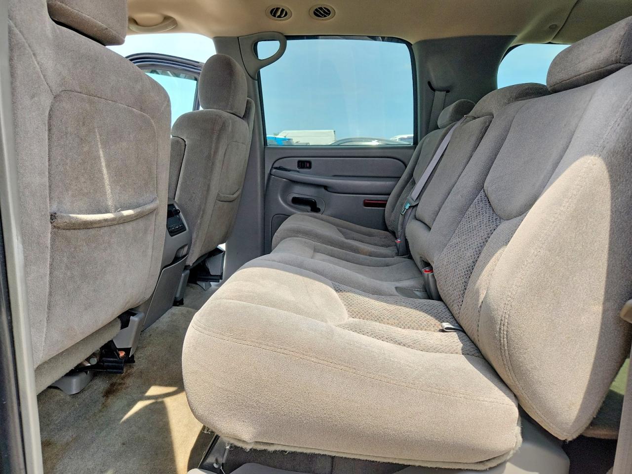 2005 CHEVROLET SUBURBAN C1500 photo 31