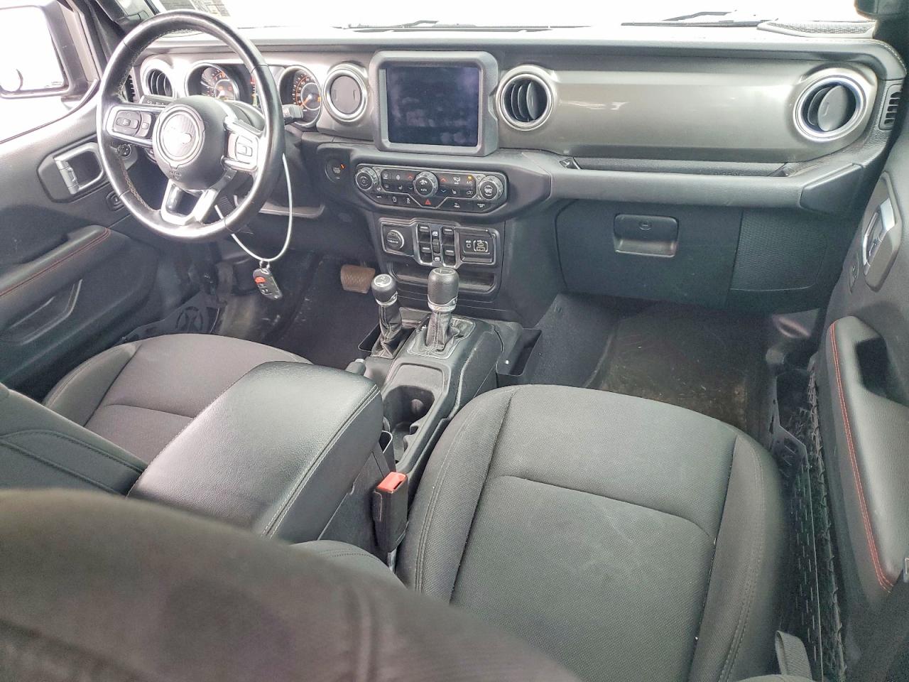 2021 JEEP GLADIATOR OVERLAND photo 15