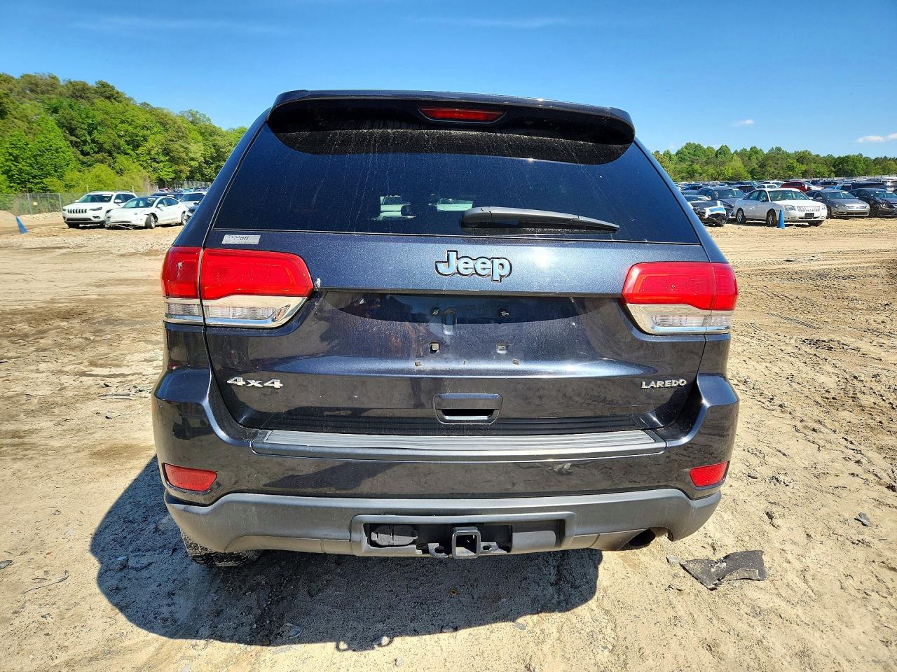 2014 JEEP GRAND CHEROKEE LAREDO photo 16