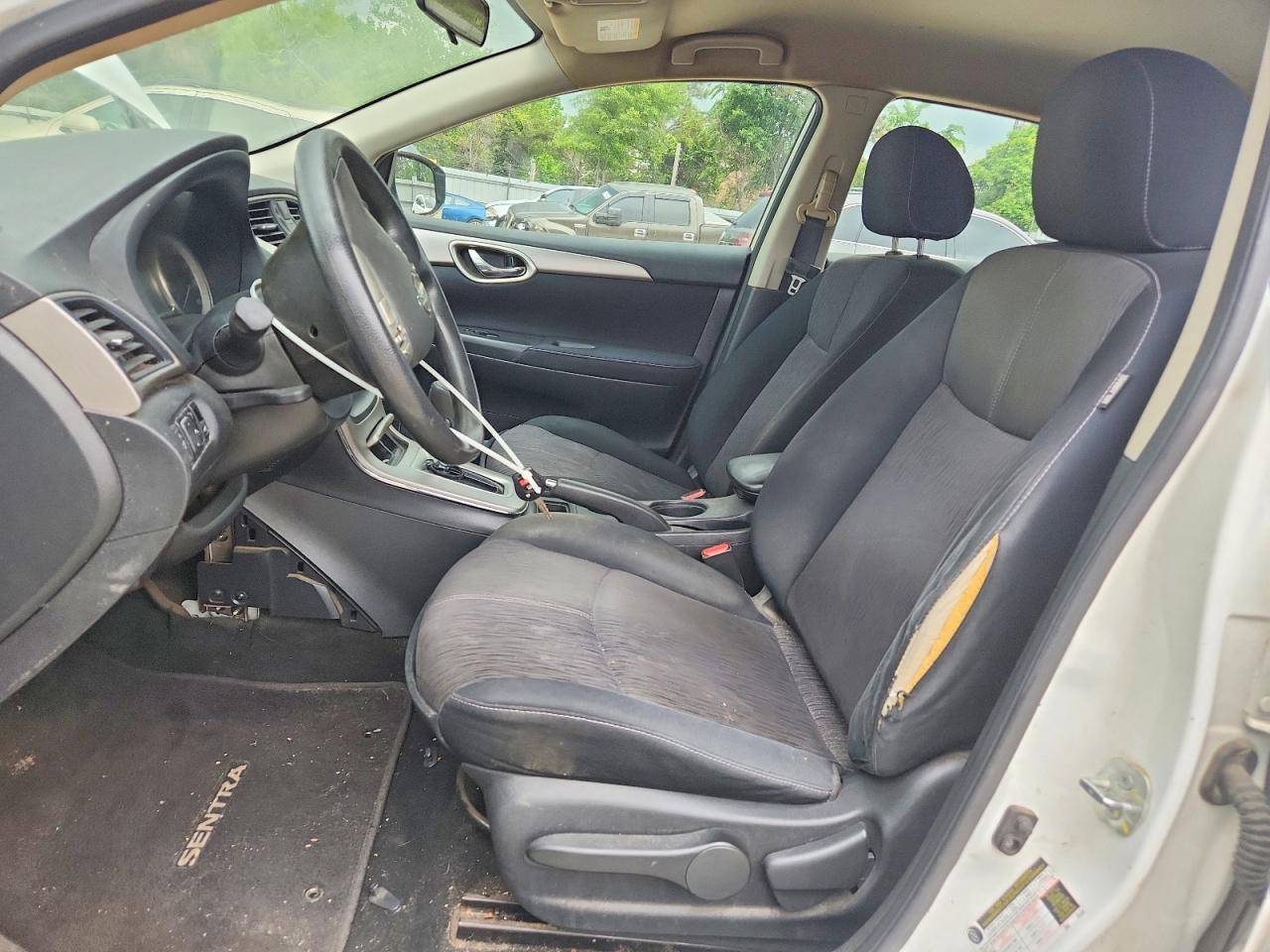 2014 NISSAN SENTRA SV photo 13