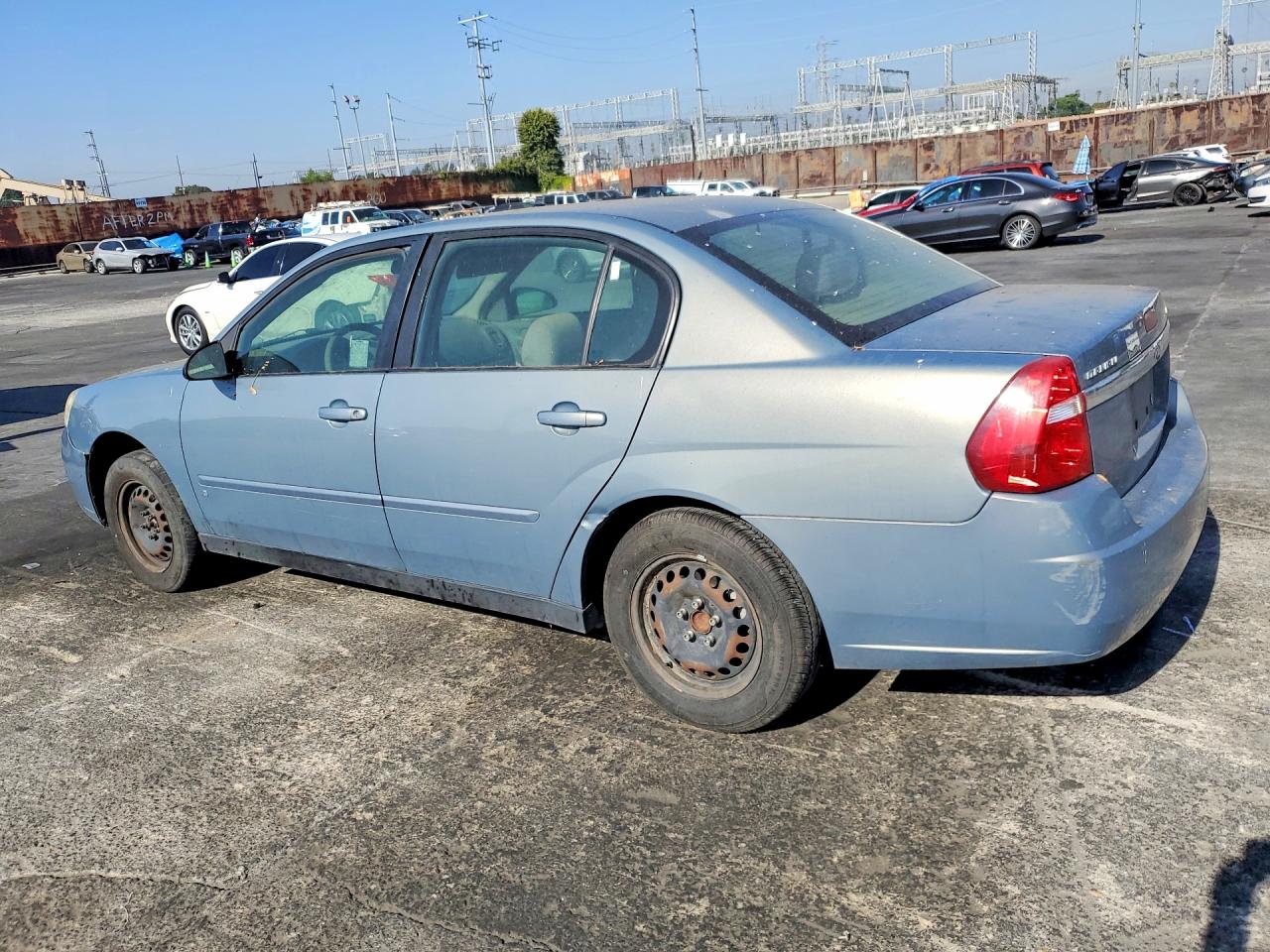 2008 CHEVROLET MALIBU LS photo 3