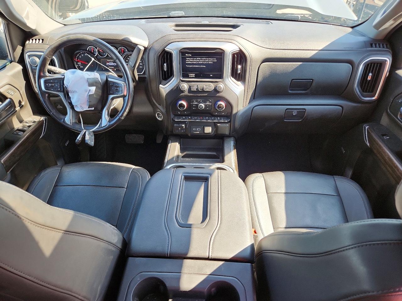2021 CHEVROLET SILVERADO K1500 RST photo 22