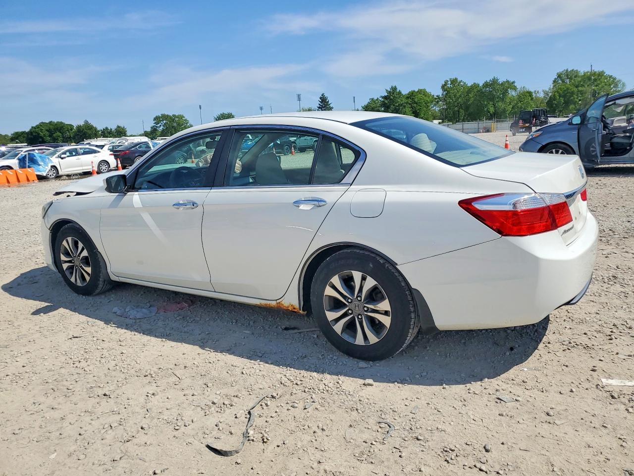 2013 HONDA ACCORD LX photo 2