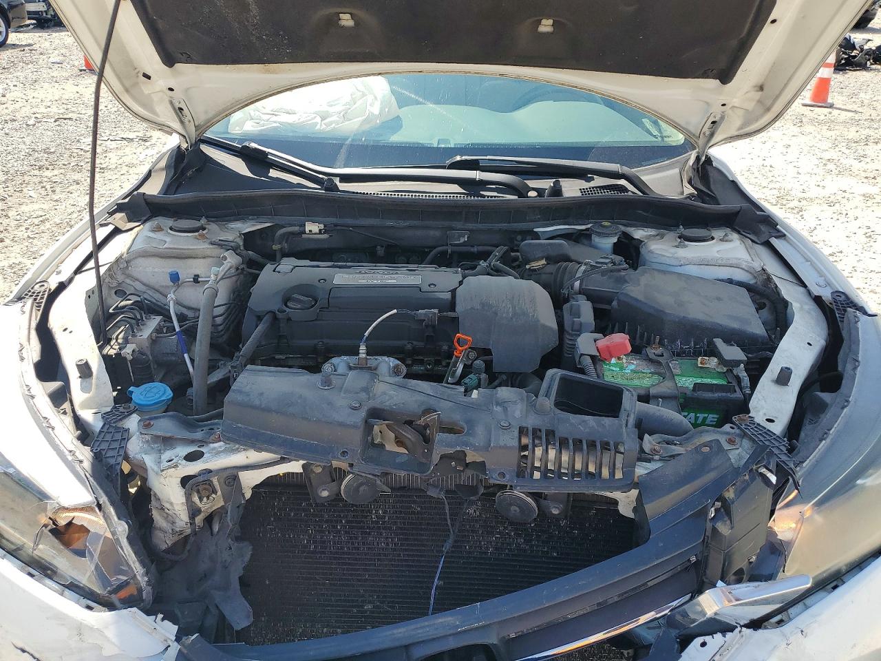 2013 HONDA ACCORD LX photo 11