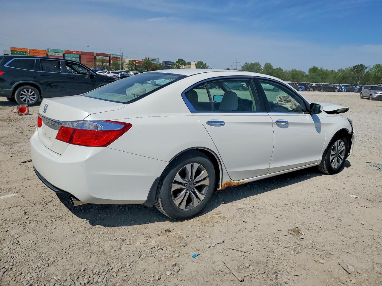 2013 HONDA ACCORD LX photo 3