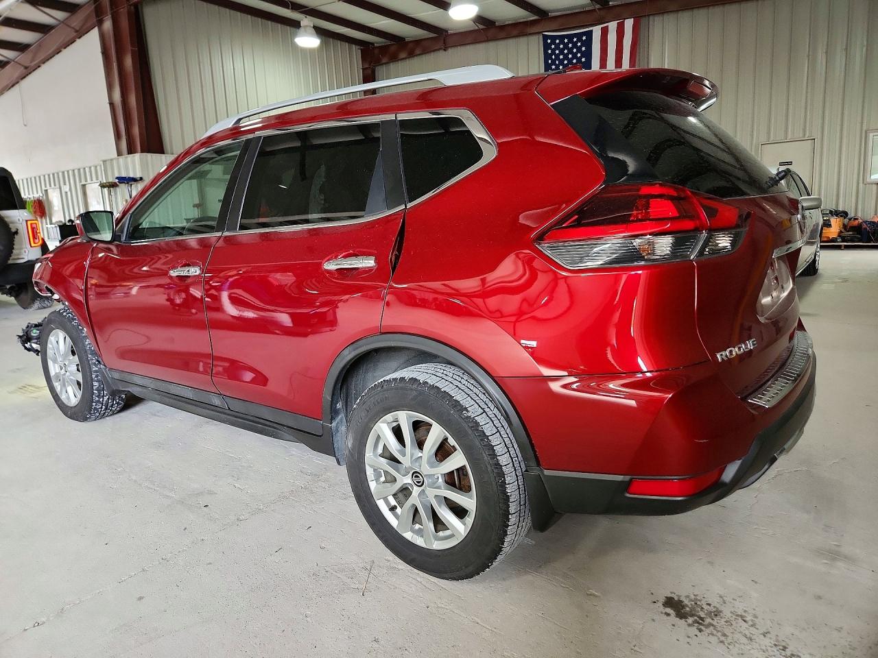 2018 NISSAN ROGUE SV photo 4