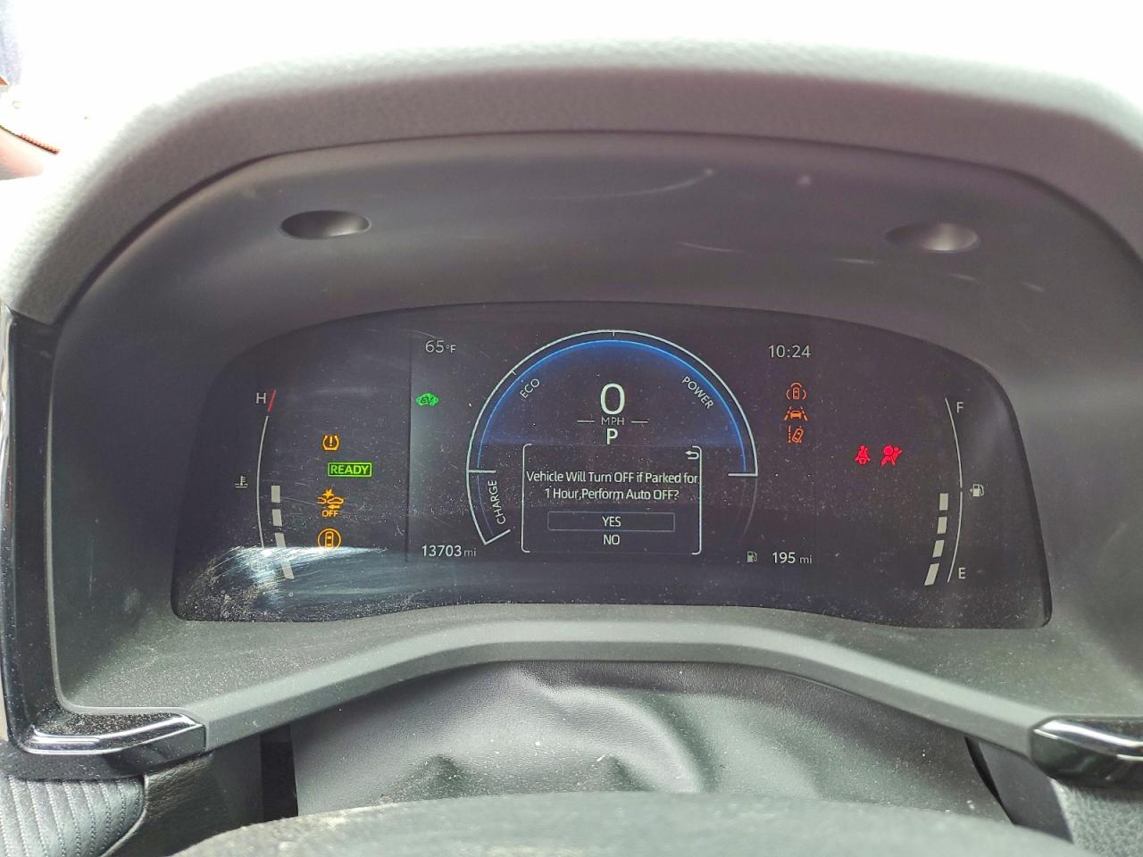 2025 TOYOTA CAMRY SE photo 17