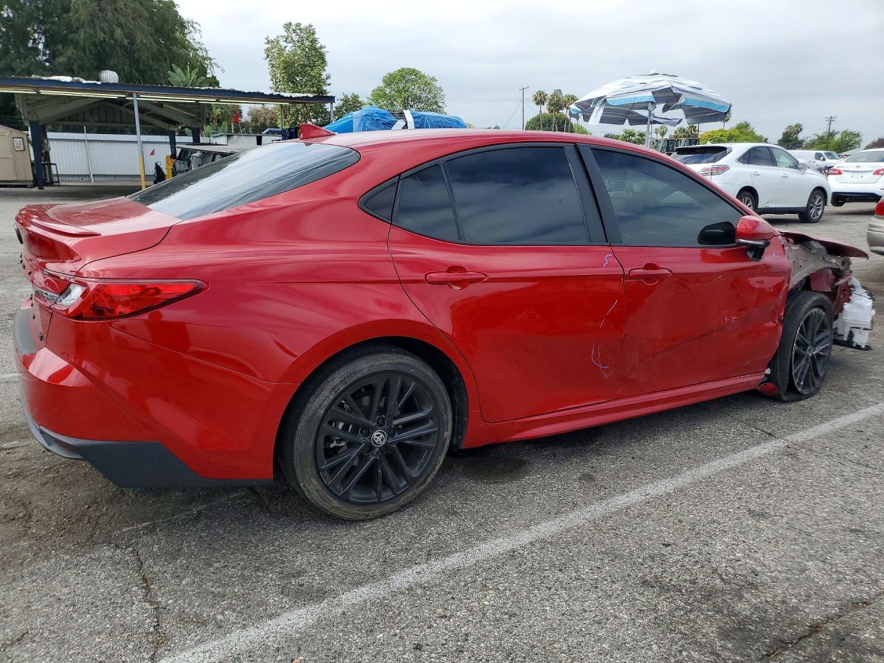2025 TOYOTA CAMRY SE photo 5