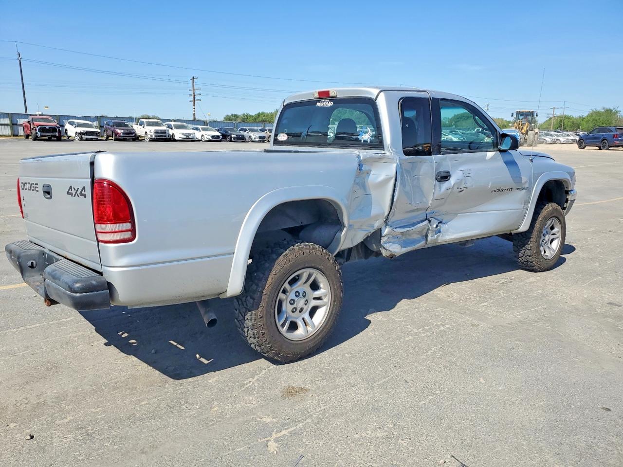 2002 DODGE DAKOTA SPORT photo 5