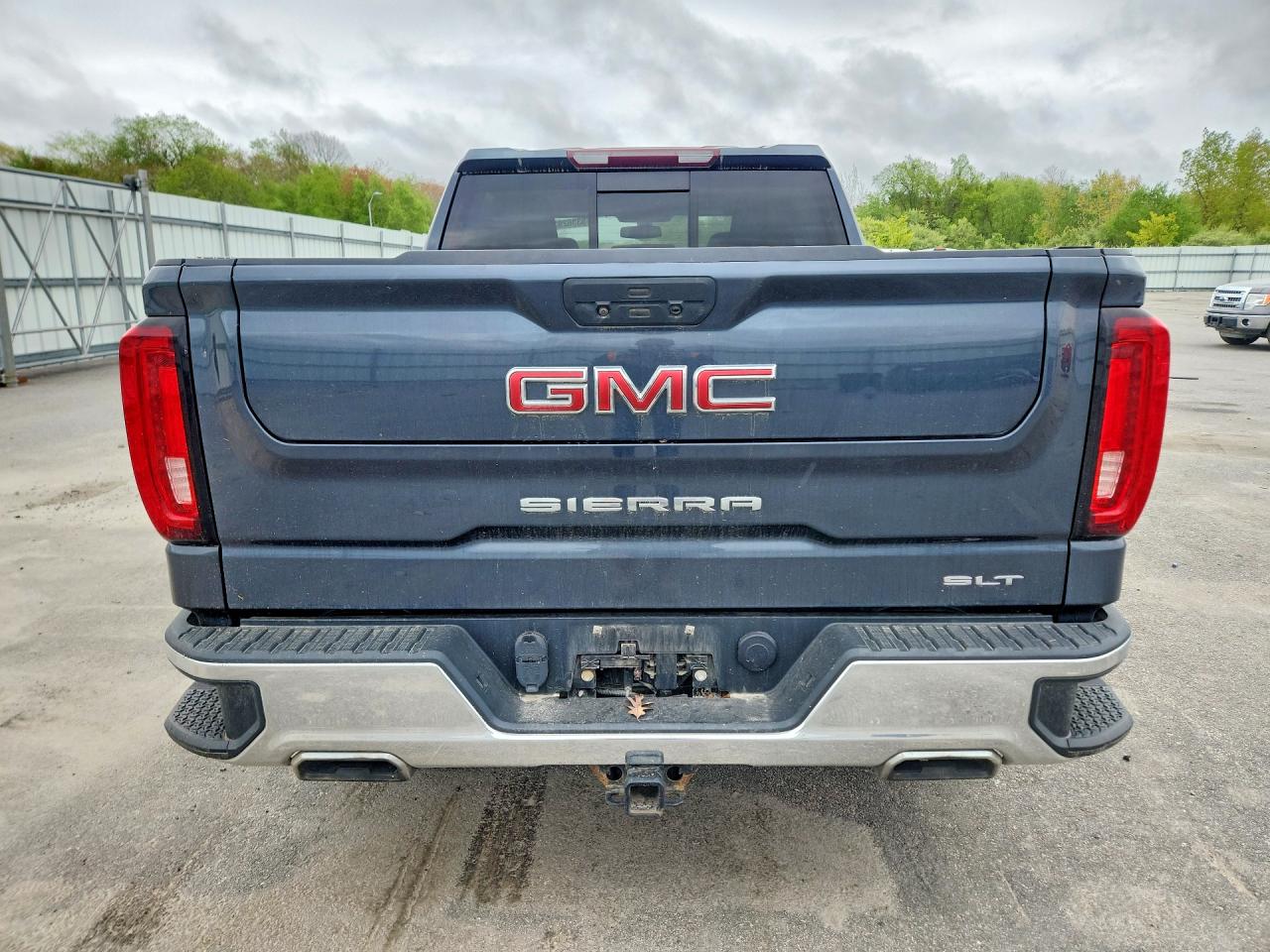 2020 GMC SIERRA K1500 SLT photo 11