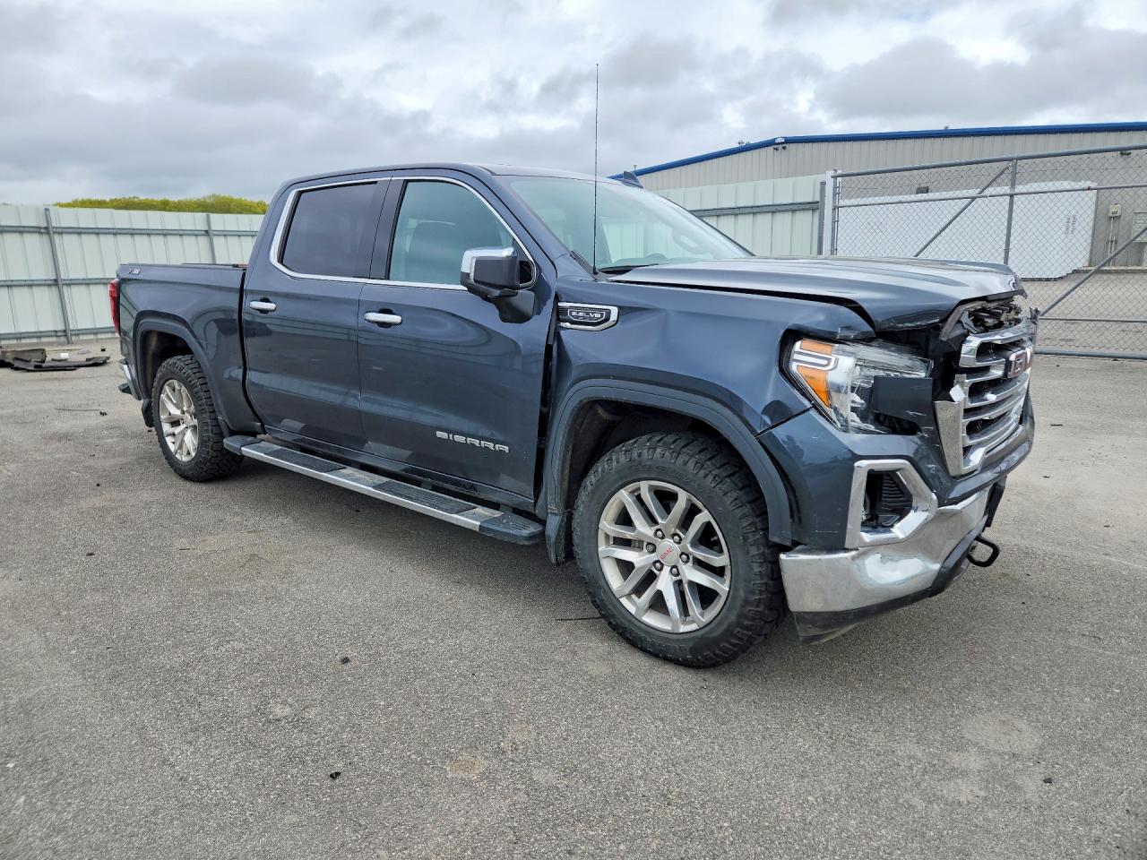 2020 GMC SIERRA K1500 SLT photo 7