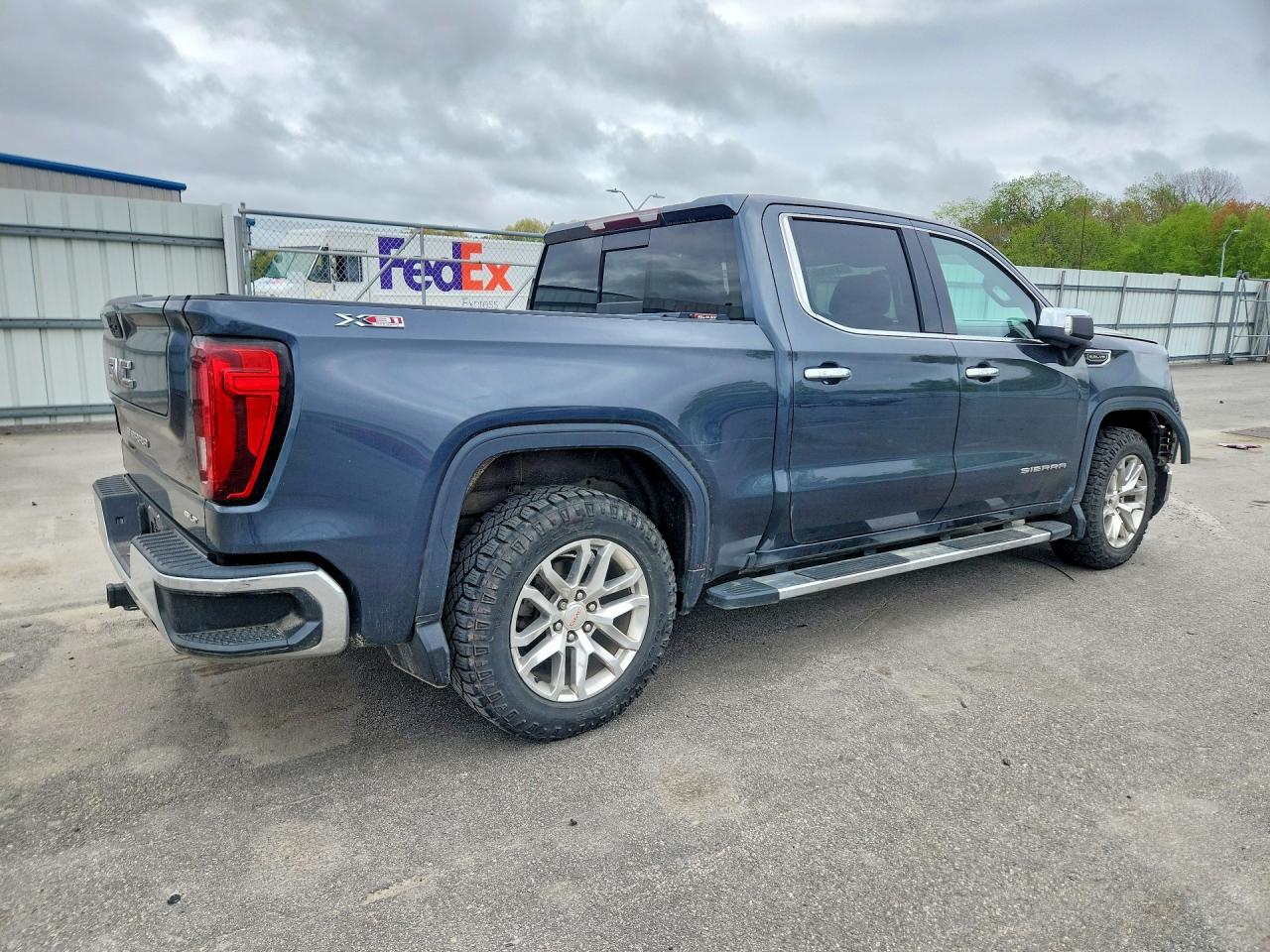 2020 GMC SIERRA K1500 SLT photo 5