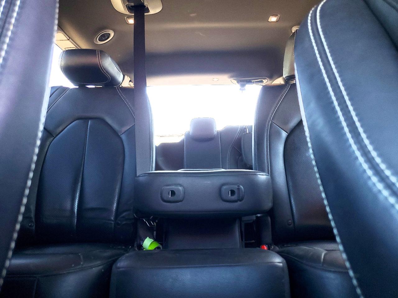 2019 CHRYSLER PACIFICA TOURING L PLUS photo 19