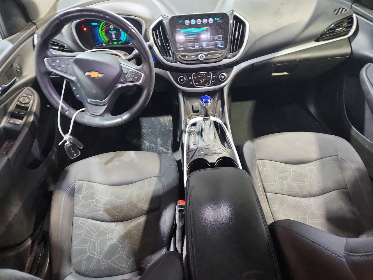 2017 CHEVROLET VOLT LT photo 22
