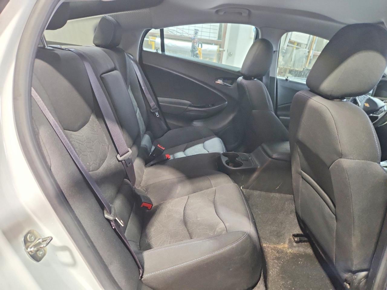 2017 CHEVROLET VOLT LT photo 31